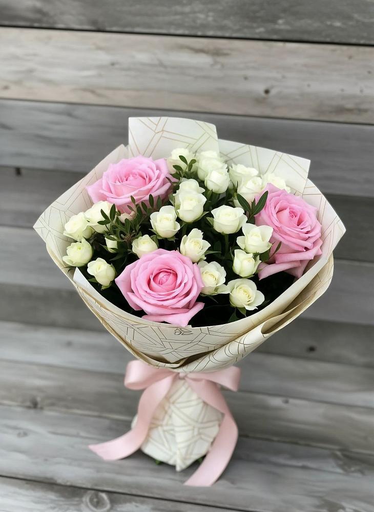 Букет цветов из: Розы в Чепигинской