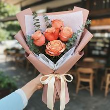 Букет цветов из:  Розы #REPLACE_PRED# Чепигинской