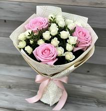 Букет цветов из:  Розы в Чепигинской
