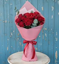Букет цветов из:  Розы в Чепигинской
