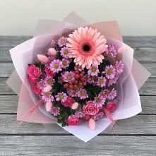 Букет цветов из:  Розы, Герберы и Хризантемы в Чепигинской