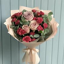 Букет цветов из:  Гвоздики и Розы в Чепигинской