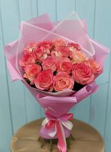 Букет 15 Розовых роз Равель в Чепигинской